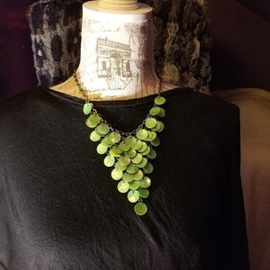 Elegant VTG Shell Necklace